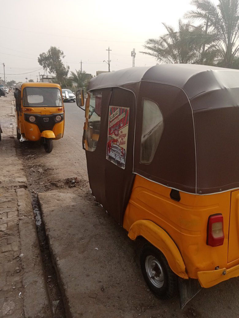 سلام عليكم شباب تكتك موديل 21 شهر 12.(رقم وسنوية. رقمها رقم كربلاء تحويل ثاني يوم) 
مكفوله بكلشي عدا ضربه بالغد صغيره 
العنوان بغداد مدينه الصدر 
الرقم ***********
الشراي يتصل ويدلل
