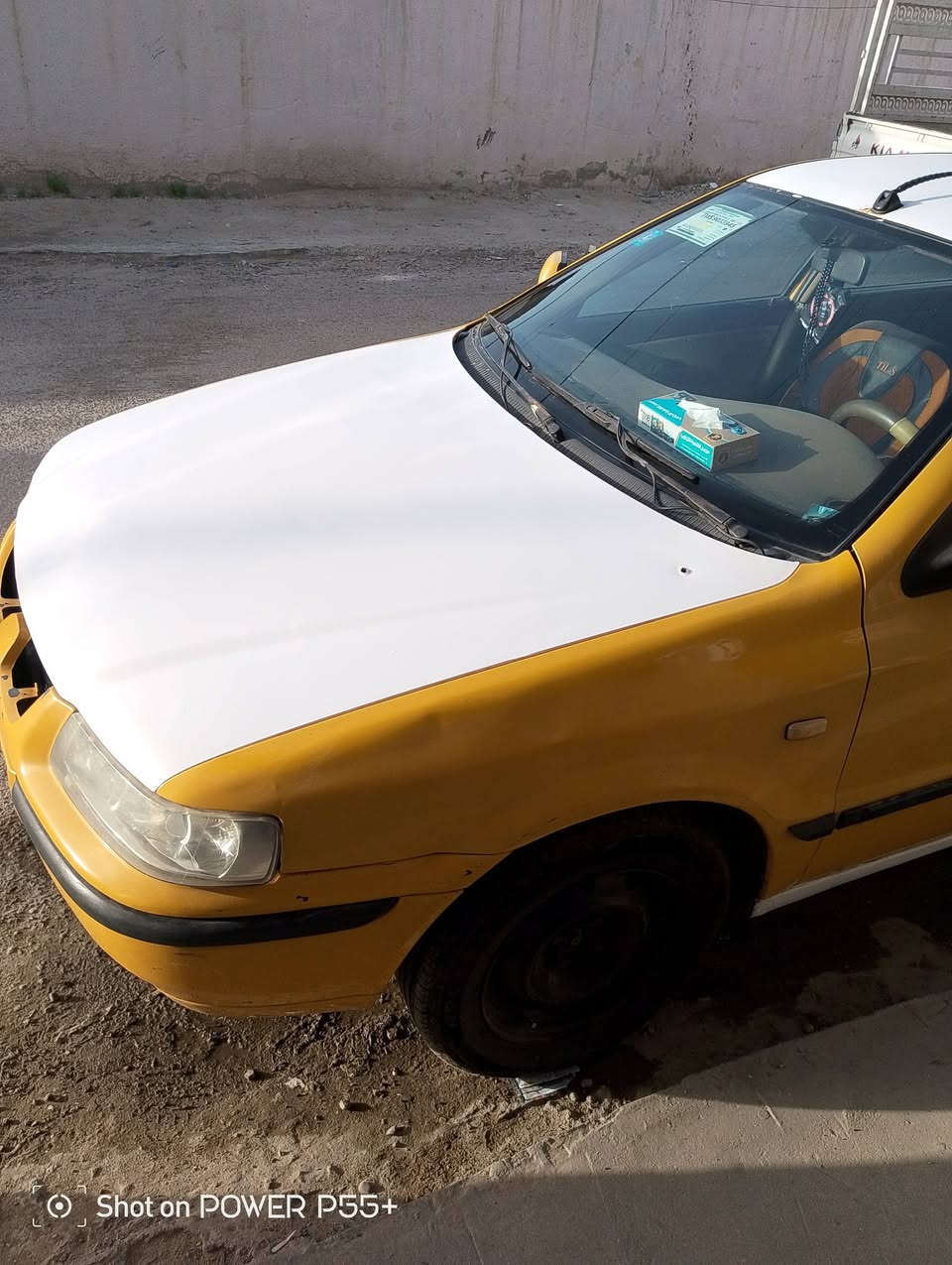 السلام عليكم ورحمة الله
سيارة سمند موديل 2011 ناطقه سياره نضيفه كامله من ناحية التخم والتايرات رقم دولي، السنويه تنفذ سنة 2028  ، الكهربائيات كلها شغاله والتبريد شغال ثلج بيها خيط تبخير جدا قليل يعني متنقص مصفره هيئه وغرامه، صاحب السياره متوفي واهله موجودين وابنه بالغ الـ18 باقي بس البنيه بعدلها سنه تبلغ 18
العنوان _ بغداد حي اور ام الكبر والغزلان مقابيل مدرسة الصدرين
للاتصال على هذه الارقام
الرقم الاول: ***********
الرقم الثاني: ***********
