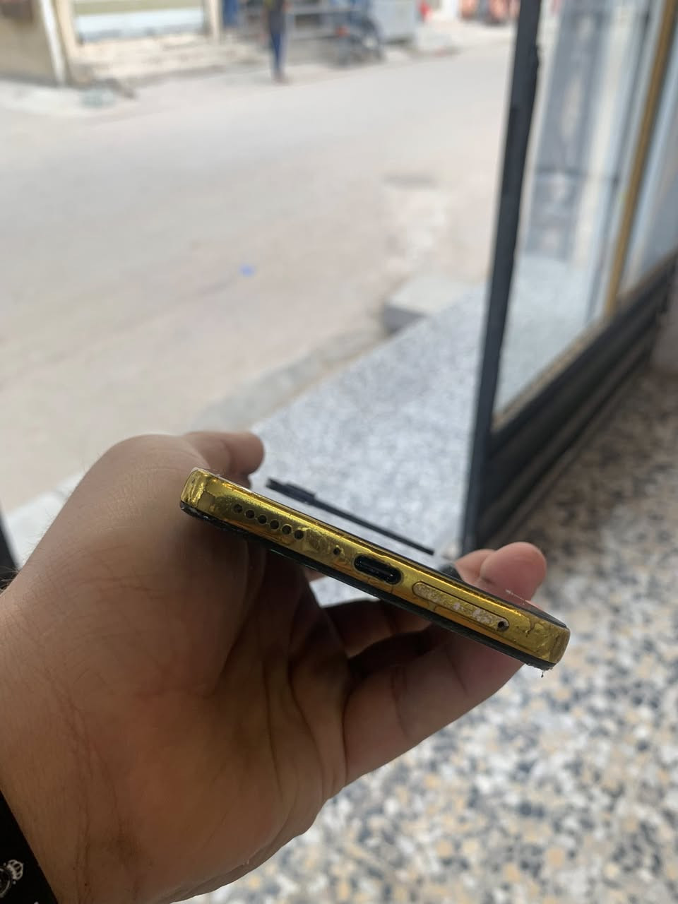 سلام عليكم بوكو x4برو 5G ذاكرة 256 رام8+4 يعني 12 معالج سناب دراكون 695 شحن تايب سريع 67واط بصمه جانبية وبصمه وجه مبدل شاشة اصلية وكالة شركة ومبدل ظهر اسود مالكيت نفس الون   الله شاهد بسبب الفريم تعبان ومرات شاشة تطلع نمش تطفي من دكمة تشغيل وشغلة يرجع طبيعي بسبب الفريم بشرط اللمس شغال فوول وسريع وسرعة الشاشة 120هرتز صوت عالي استريوا كامرات واضحات مثل ماموضح بصور 👆👆👆لاتكلي شاشة تجارية فدوة الكلبك تجي تفحص وتشوف بعينك للبيع السعر 115الف وبي مجال حك جيتك شراي اتصل على الرقم ***********واتساب او خاص...
