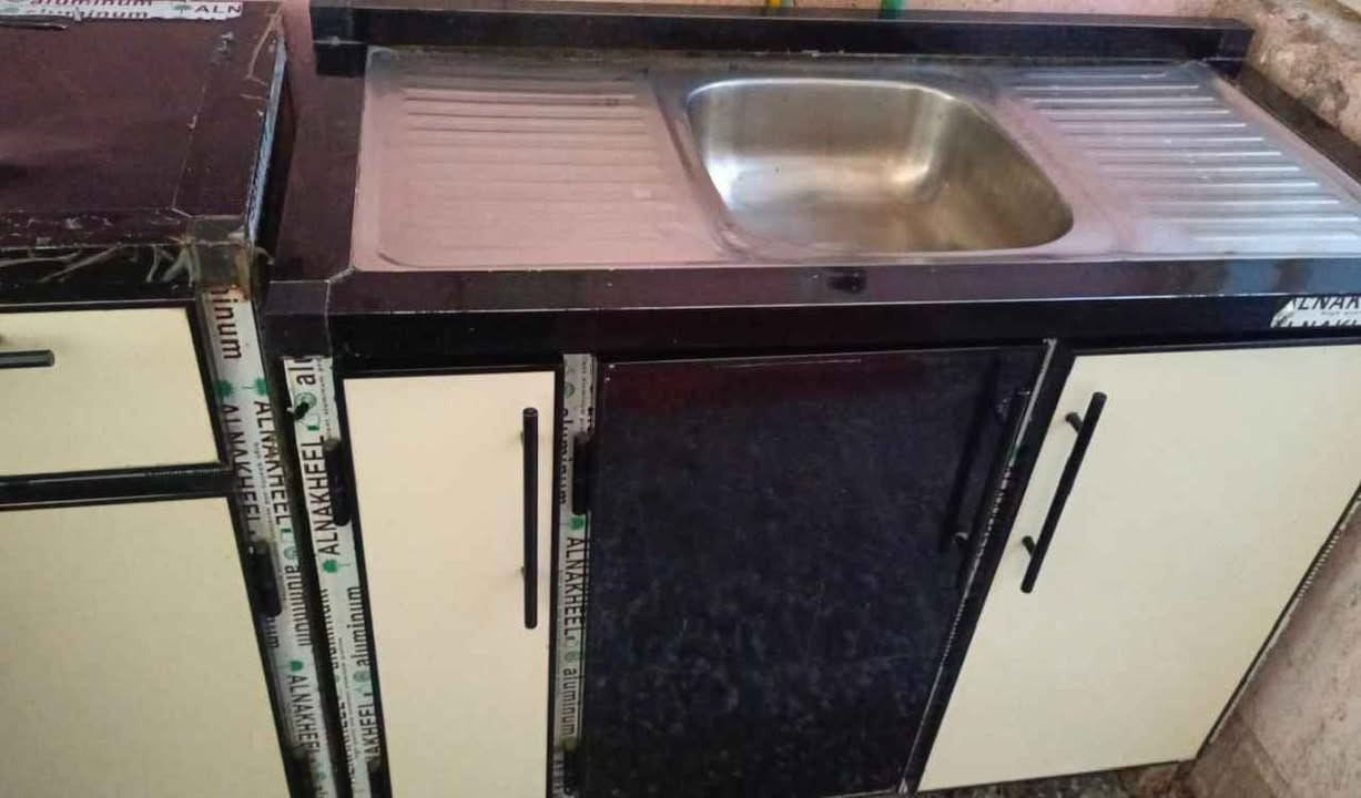 كاوونتر تسكام متر ونص وسنك متر3قطع نضيف جدا 
ضرر كسر رجل سنك وحدة مكانه بغداد بغداد, العراق


**إذا كنت صاحب هذا الإعلان وتريد حذفه لأي سبب، رجاءا أرسل رسالة إلى الدعم الفني**