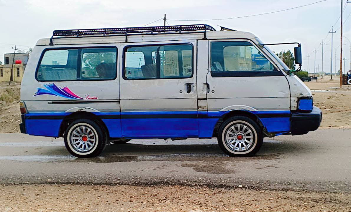 السلام عليكم كيه بسته للبيع رقم بغداد الماني مصفره هيئه وغرامات سنويه لل27 گشر حلو شواصي كفاله گير ومحرك وحداديه تخم تاير دوشمه كهربائيات كله عشرط العنوان السماوه السعر 30 وبيه مجال الاتصال عرقم ***********
