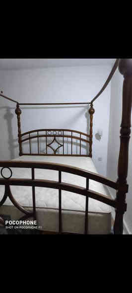 السلام عليكم جرباية نفرين قياس 200*180 قفلها 200 مكاني بغداد ***********
