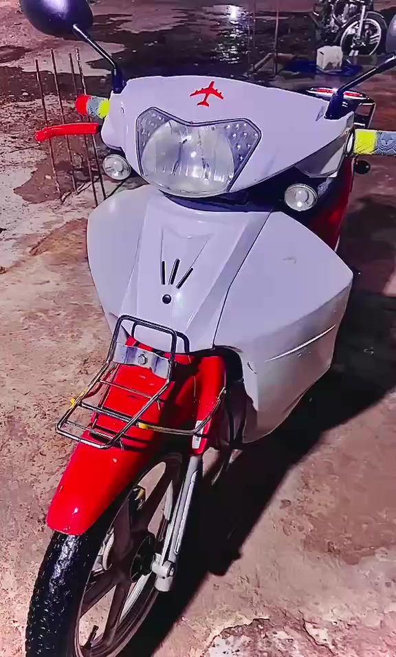 سرفيز للبيع ماطور نضيف سعره 750بي مجال قليل شراي يتصل 
‏‪***********‬‏
