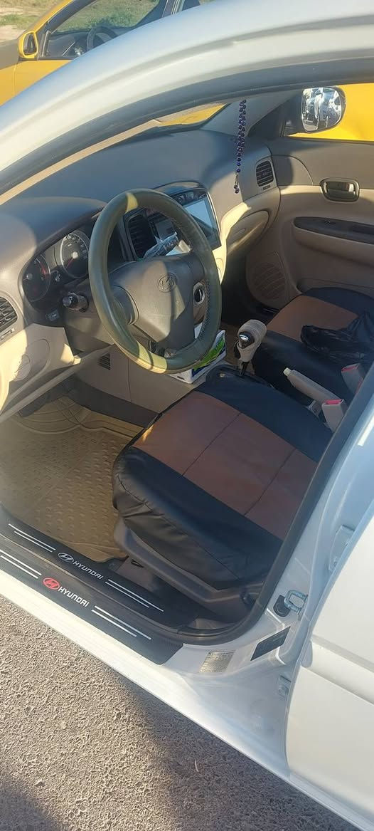 السلام عليكم اكسنت خليجي ٢٠١١
رقم سليمانية ماشية ١٢٥ السيارة مكفولة ماعدا شبرين بالهلال الخلف السائق ورصعتين بالصندوق ..السيارة نضيفة جدا محرك وكير مكفول وتخم تايرات جدد السيارة معروضة ١١٠ وبيه مجال بسيط للإستفسار الاتصال على الرقم ***********
