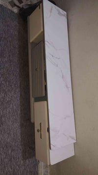 ميز تلفزيون • جديد • قابل للتوسيع