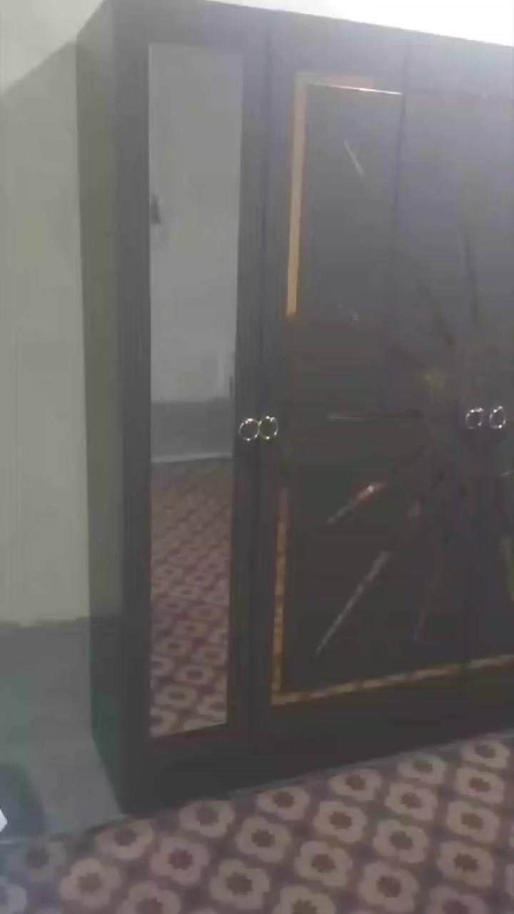 السلام عليكم خوان عندي هاي غرفه جديده تركيه سعر 500جبيره 7قطع مو ام 500هاي مكان ابو  غريب حصوه


**إذا كنت صاحب هذا الإعلان وتريد حذفه لأي سبب، رجاءا أرسل رسالة إلى الدعم الفني**