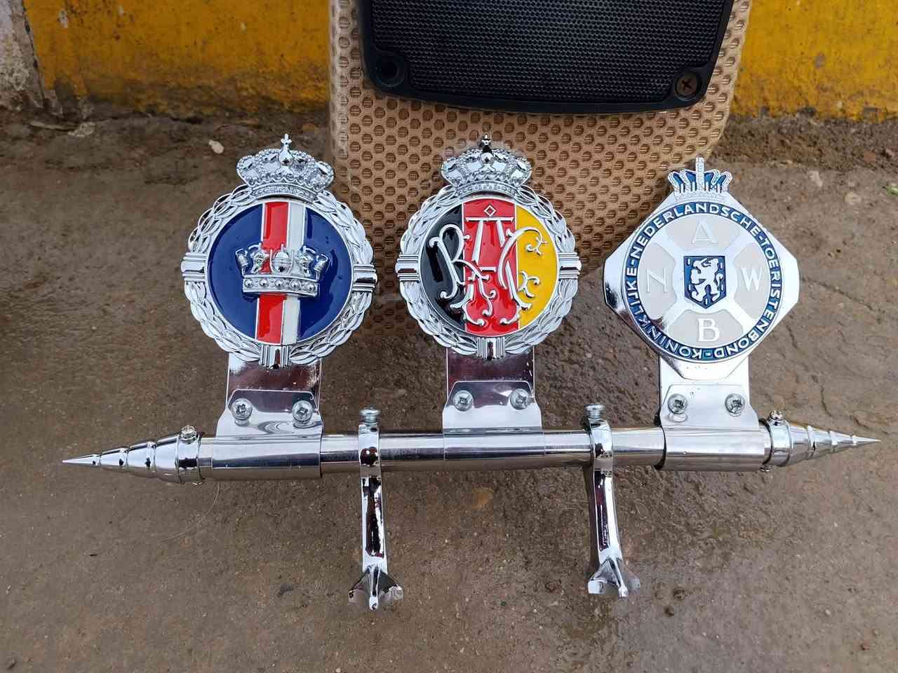 سلام عليكم للبيع غراض تكتك كله جديد ما مشدود بس  دشبول احمر مستخدم سعر بل صوره رقم***********
