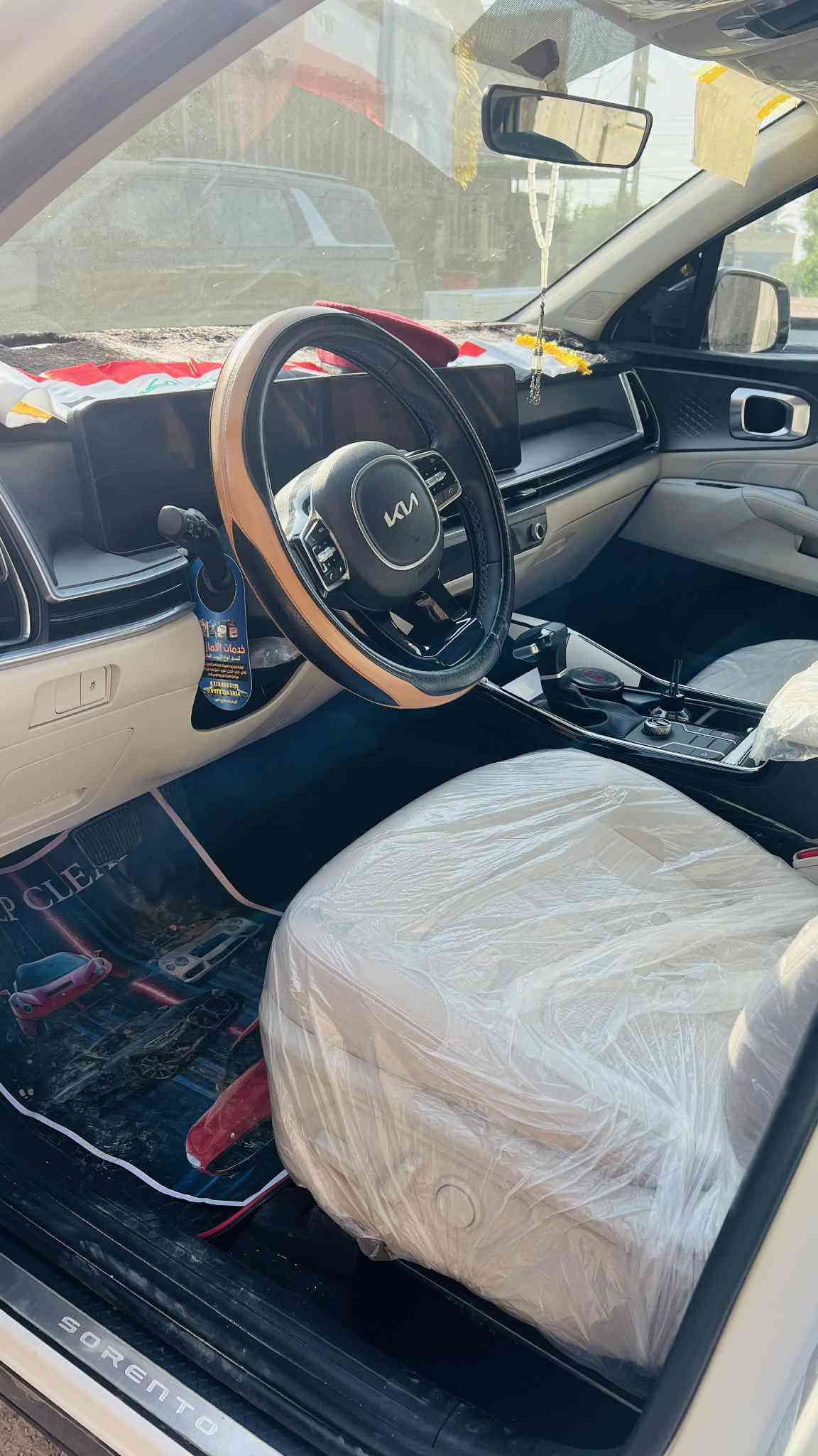 سورنتو 2024 للبيع خليجي 6سلندر السياره ماشيه 19 مكفوله كفاله عامه ويل 19 مكاني بغداد  الزعفرانيه شارع المعهد السعر 320 الي يحب يتفضل خاص او الاتصال ‭0772 378 3238‬
