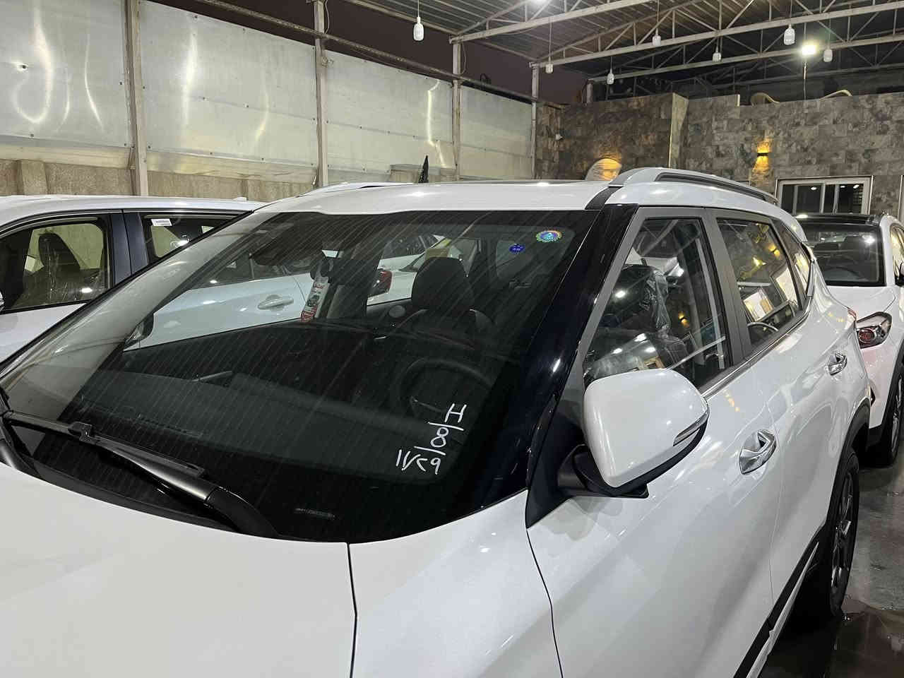 ✨ روعه المحتسب ✨  
كيا سيلتوس  
الموديل: 2025 (خليجي)  
المحرك: 4 سلندر 1500cc DOHC  
العداد: صفر كيلو متر (زيرو)  
الضمان: 5 سنوات  أو 100,000 
كم الصيانة: سنة أو 20,000 كم  
المواصفات:  اوتو هولد   مانع انزلاق    Mode drive    • سقف بانوراما  •  عدادات شاشة متصلة  •  تشغيل بصمة ودخول ذكي  •  حساسات خلفية  •  وسائد هوائية 2  •  هاند بريك بصمه   •  شحن موبايل لاسلكي ومساحة تخزين واسعة  
📍 العنوان: معارض البياع – شارع الوسط 📞 الأرقام: *********** / *********** 🚗�   #روعة_المحتسب #هونداي_كريتا #كريتا_2024 #سيارات_العراق #معرض_سيارات #سيارات_زيرو #فول_مواصفات #بانوراما #بيع_وشراء_السيارات
