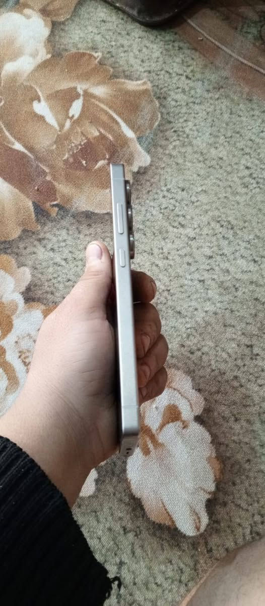 السلام عليكم
جهاز سامسونج  S25

للبيع امريكي ذاكره 256
تك خط
مكفول وتر نظيف شخط واحد مابي 

السعر 900 وبي مجال 

شراي يتفضل خاص او اتصال 

***********.واتساب 

مكان بابل حله
