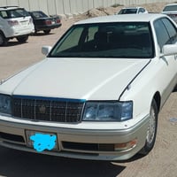 تويوتا كراون • راس الثور فلات • رقم نجف