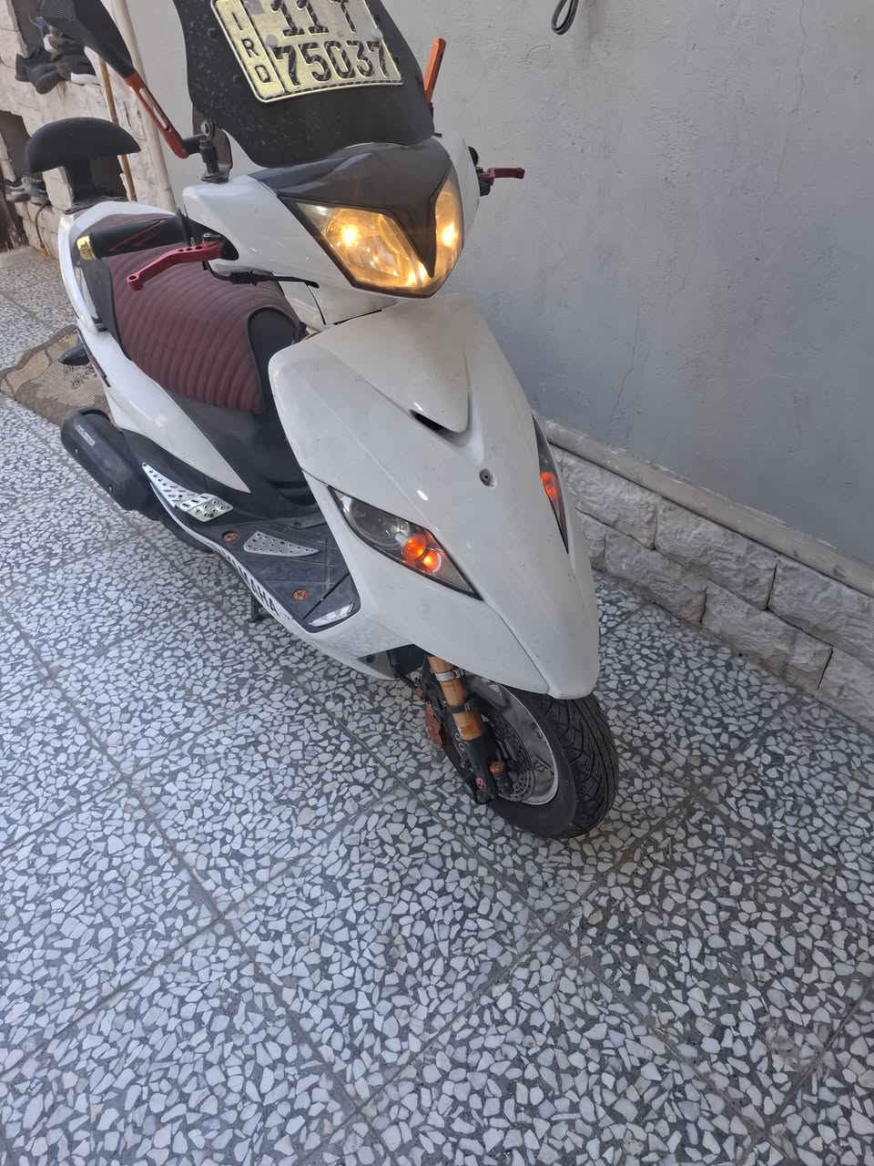 سلام وعليكم دراجه ثعلب مرقم بسمي تحويل ثاني يوم  ادراجه رنبه مكفوله جيب اي فيتر يعجلك مزوده تزويد كامل مصروف عليهة هواي ومتعوب عليهة جهاذ انذار سرقه جيبي اس بيهة مكاني بغداد *********** شباب فدوه الدراجه متعوب عليهة اهل المصلحة يعرفون التعب ويعرفون حق ادراجه
