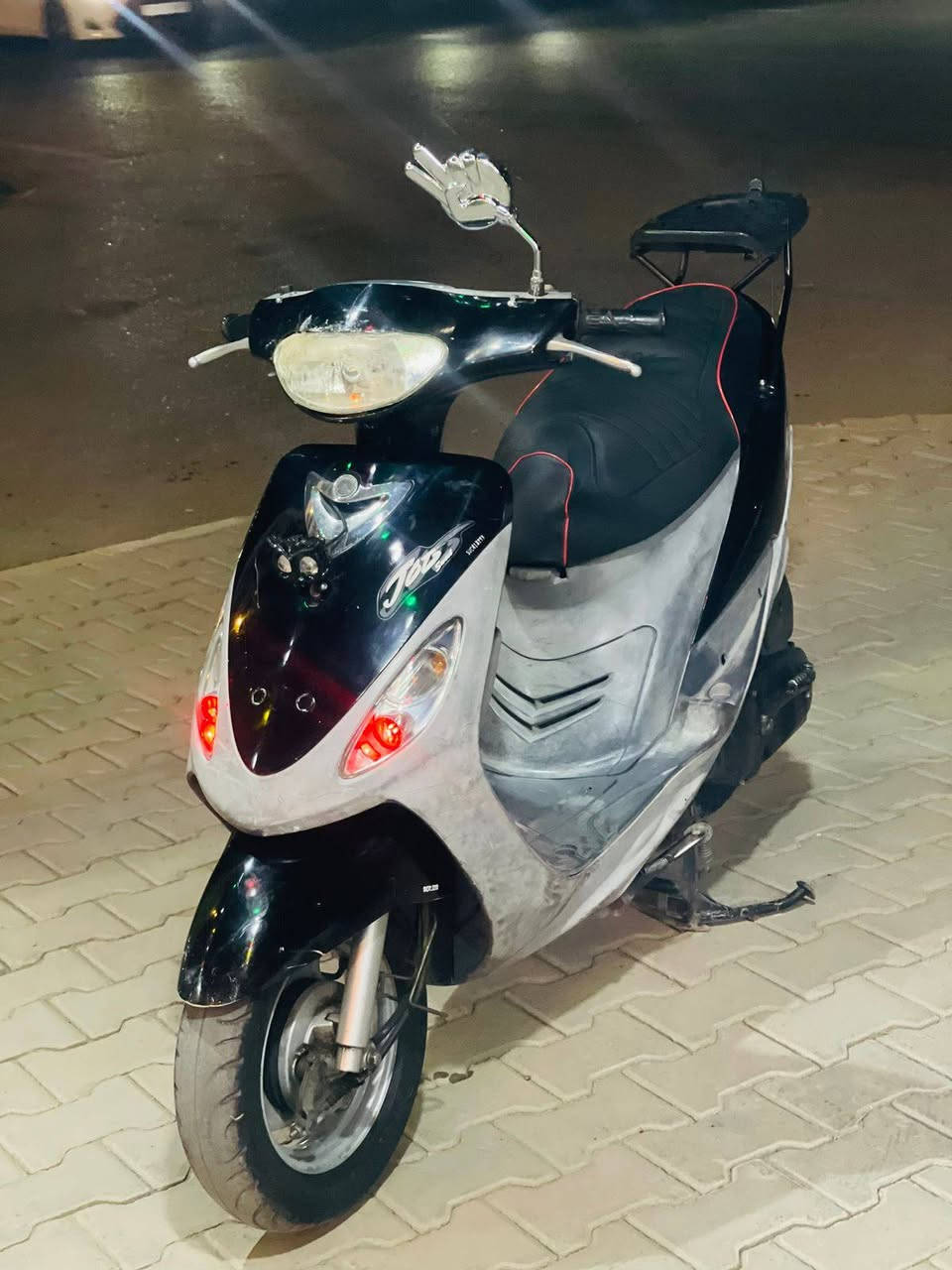 ماطور لأبيها ماكس منغولي موديل  شراي تعال خاص محرك مامفتح تحد الفحص 773 197 9033


**إذا كنت صاحب هذا الإعلان وتريد حذفه لأي سبب، رجاءا أرسل رسالة إلى الدعم الفني**