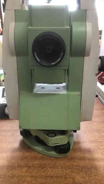 Total station lica ts06 plus
5”
R500
مستعمل نظيف جدا
مع كامل ملحقاته 
وبسعر مناسب جدا
للتواصل ***********

