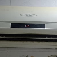 للبيع سبلت جداري طن ونصف شغال محتاج حساس داخلي رقمي 07813541016