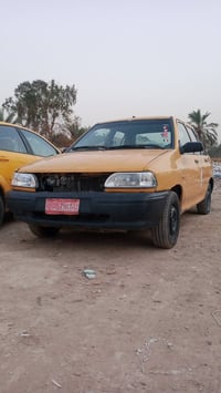 موديل ٢٠١٢ • احمر • رقم بغداد