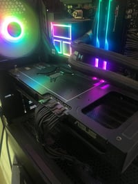 RX9070XT 16G للبيع بعده بلضمان استعمال قليل  الكرت يشتغل  2k 4k بلراحه...