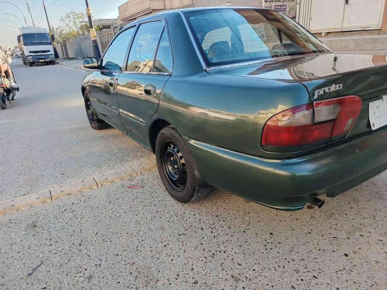 السلام عليكم 
بيع او مراوس 
السعر ٤٢
ابروتون موديل ٢٠٠٢ 
أخضر زيتوني 
مصبوغه عام صبغ جديد 
بيهه طخه يم الايت 
محرك جديد 
كير جديد 
صدر جديد 
منظومة ماء جديده من رديتر وبنكات 
كابريتر جديده 
تايرات نص عمر 
لايتات منضومه زنون عالي ناصي 
تبريد منضومه ماكله فقط الراديتر بيه زرف يلحم وتشحن غاز 
داخله هزه جديده قبل شهرين 
سنويه لل ٢٠٢٩ تحويل مباشر 
مكاني بغداد ابوغريب واي استفسار هذا رقمي 
***********
*********** بغداد, العراق
