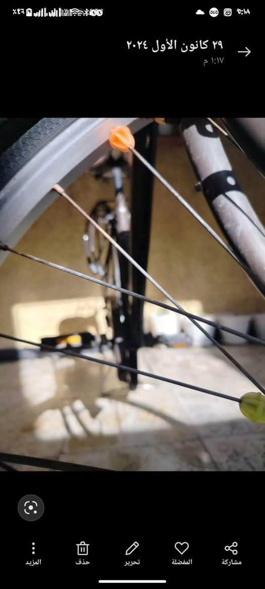 السلام عليكم . بناتي للبيع حجم27 البايسكل نضيف كلشي  بس تاير وره اعوج يمشي مابي شي وبريك امامي يحتاجله السعر 80 وبي مجال مكاني بغداد الحبيبيه ***********
