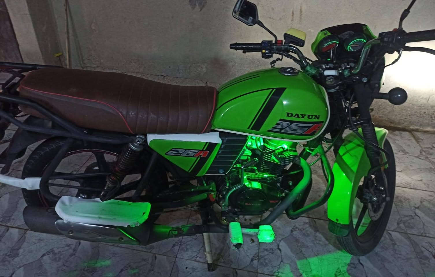 دراجة دايوان للبيع موديل 2022 دراجه نضيفه كلش سعر 1850 وبيها مجال للشراي
***********
