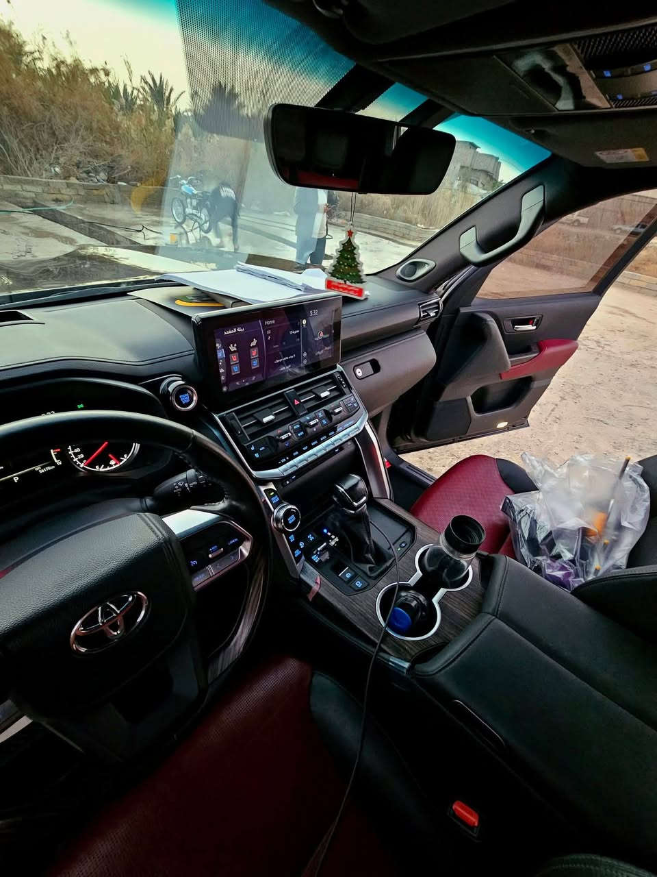 للبيع (VXR)موديل(23) ساز أصل لون أسود لامع مغلفة(PPF)حماية كفالة عامة من كل شيء رقم بغداد دولي تحويل مباشر بأسم المشتري
سيارة بحالة الوكالة(وكاله ساز )كفاله عامة(ماشيه75 وليس ml)بصمات عدد(2) 
*المواصفات*اعلى فئة*
1/محرك وكير كفالة توين تيربو
2/بيبان (4 )شفط
3/الكشنات( 4 )تدفئة وتبريد كل الكشنات الاماميه والخلفية
4/فتحه سقف (بانوراما)
5/صندوق كهربائي
6/كامرة 360درجة دوراة
7/حساسات اماميه وخلفية مع كامرات
8/مضخم صوت( JBL)
9/تحكم ستيرن كل جهات
10/لون الكشنات عنابي وأسود مع تحكم كامل بالقيادة
11/شاشه كار بلي
12/خزن ميموري
13/تخم تاير مع حساسات وحدادة كله مكفوله
باقي المواصفات معروفه (VXR)تجي اعلى فئة مقارنة بالكزز سيارة جديدة جداً ونضيفة للتواصل أتصال (***********)
الشراي فقط يتصل 📍عنواني ميسان... مستعجل
