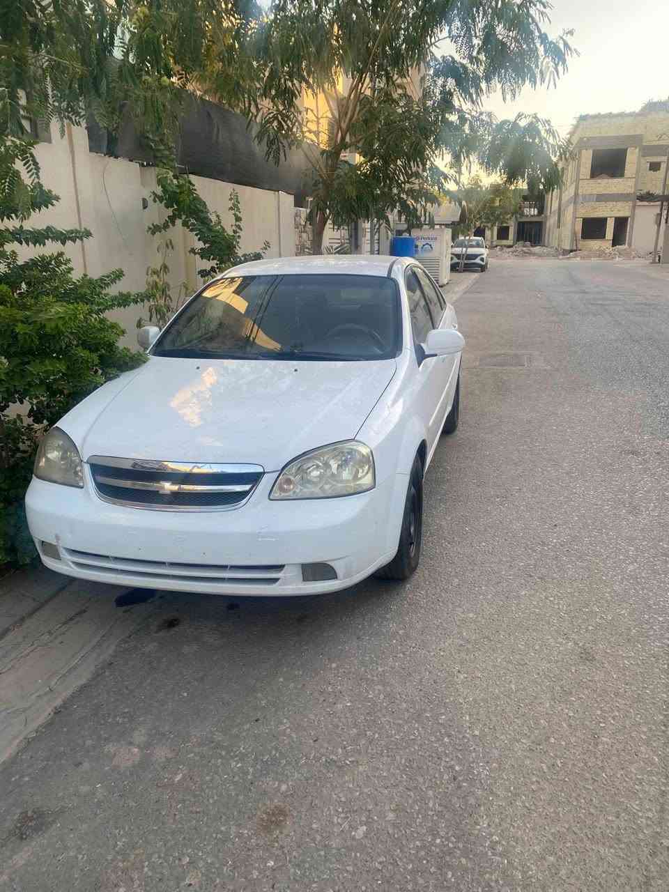 ٢٠٠٩ مكفوله من الضربه بيه صبغ قليل
مزاد 

تريد مسجله بغداد أو انته اسجله 

إذا رقم ومسجله ٦٠ وإذا بدون رقم ٥٥ 

مكانه نجف 

تبريد ويه السويج
***********
