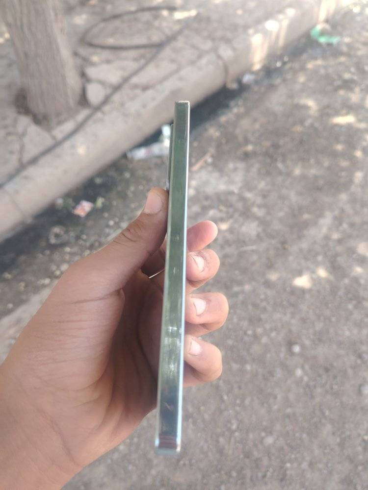 انفنكس جيتي 20 برو فايف جي
ذاكرة 256 فول رام24
ببجي 120 فريم سلس
جهاز مال العاب غني عن التعريف
نضافه 100 كاميرا فول
جلخ مابي مامفتوح شرط
ويا ملحقات
سعر 285 شراي ادفع سعر او خبر ***********
