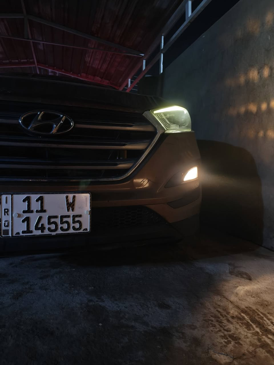 السلام عليكم
توسان 2017 أمريكي رقم بغداد بسمي ✅
سنوية تنتهي 2028 رقم جديد شبه مميز 
داخل لونين عدسات زنون كامرة مري شفط 
بيهة بنيد وجاملغ موجود السونار ب المنشور بدون لا دواخل ولا لغود
 🌹 سعر 148 وبيهة مجال ***********  
بي واتساب مكان بغداد
