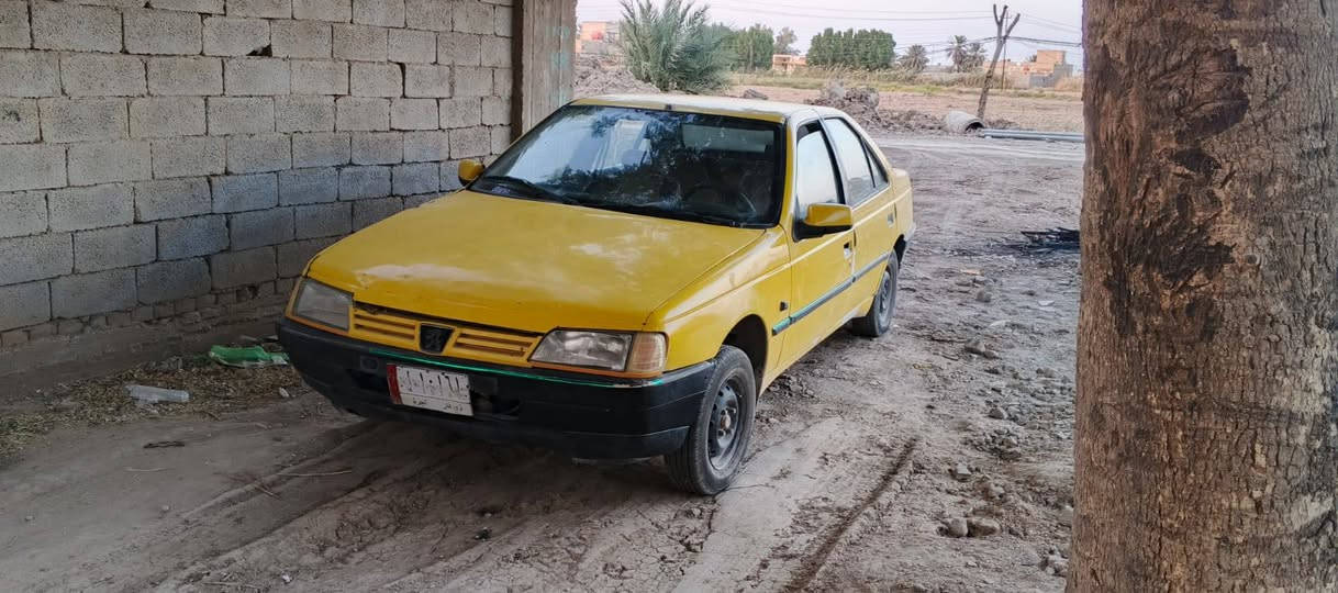 سلام عليكم البيع بيجو مديل 2009السياره بيه خيط بخار والثاني يفلت زوج تواير وباتري جديد حداديه كله جديده السعر 15وبيه مجال العلم السياره اصولي سنويه صاقطه ب19مكاني النلصريه الشطره ***********
