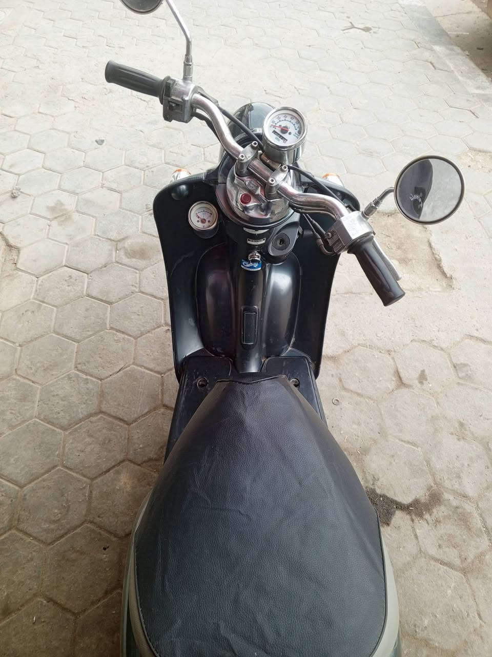 دراجه عبدحليم للبيع شرط الفحص وأني خادم لشراي خابر على رقم راعيه خادم ***********
