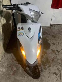 الدراجه مختمه كهربائيات المحرك ما مفتوحه  الكفرات بلادي نضيفات شويه خد...