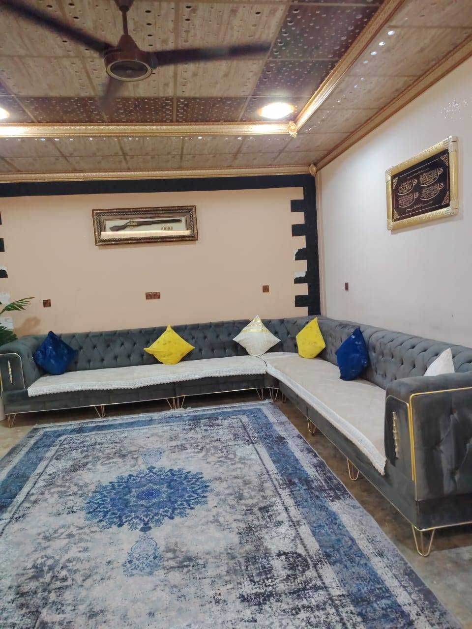 ديوان تفصال تكمه ٧امتار ٤٢٥بي مجال ***********بدون اي عيب بعده جديد
