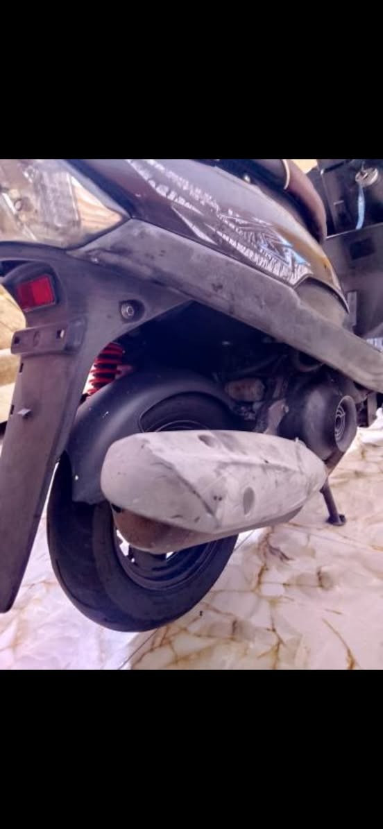 السلام عليكم 
ماكس عدله للبيع كفاله عامه ختم واحد ويا لمكينه شرط شكو قطعه بدراجه مختومه مكان كوت نعمانيه رقم ***********
