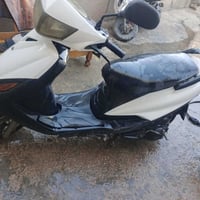 سلام وعليكم ماكس ثعلب للبيع زوج تايرات جدد لايت عالي ناصي اشاير يمنه ي...