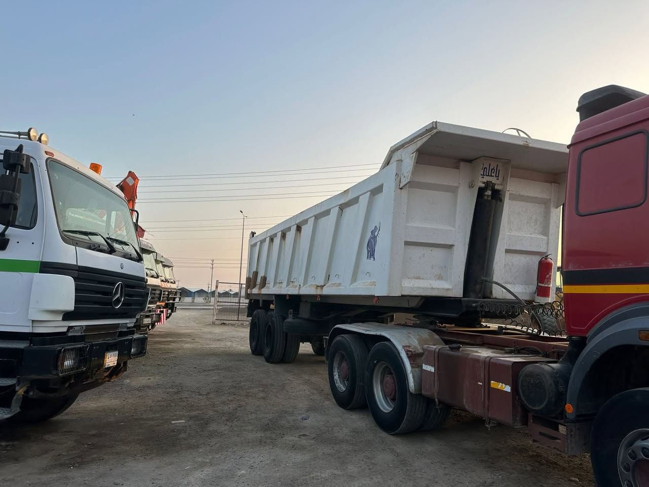 السلام عليكم عربانة للبيع علم ربطة 16 طخم تاير جك جديد شاصي كفالة  ذرعة32 م

***********
