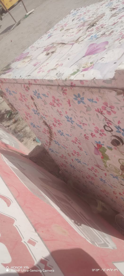 قفص حديد للبيع ارتفاع مترو ٣٠ ارض متره يدعم كيلوين مفاتحين موجوده
سعره ٥٠


**إذا كنت صاحب هذا الإعلان وتريد حذفه لأي سبب، رجاءا أرسل رسالة إلى الدعم الفني**