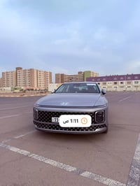 هيونداي ازيرا كرانديور موديل 2023 كلين تايتل وارد كوري بدون حادث منظوم...