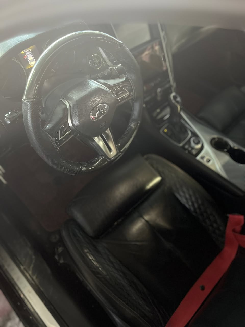 السلام عليكم 
انفنتي Q50 موديل ٢٠١٩
فول مواصفات عليه منظومه ايثالون🔥
فول تزويد ✈️
مكينه توين تيبرو🚀
بدون حادث فقط صبغ جاملغ 
كشنات كهرباء 
وضعيات قياده 
قطعتين تبريد 
فول بنورامه 
السعر192$ 
مكان السياره البياع 
للاستفسار ***********
#معرض_الفادي_لتجارة_السيارات
