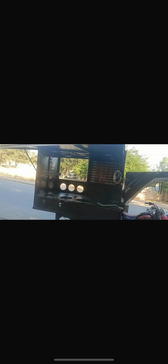 بسم الله الرحمن الرحيم 

ماتۆری لەفە بۆ فرۆشتن
٢ مانگو نیوە بە سفری دەرکراوە
و کۆشکەکەی تازەیە

***********‬
لە سلێمانیە و بۆ زانیاری زیاتر تەلەفون بکە 
ژمارەی خاوەنی و وەتسەپی لەسەرە
دەستخۆش ئەدمینی بەڕێز
