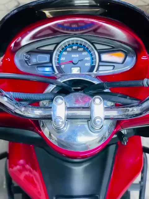 اسلام عليكم بي سي اكس للبيع مامفتوح نضيف لوك ماناقصه كلشي سعره 13$ ماكني سامراء رقمي وتساب وتصال ***********
