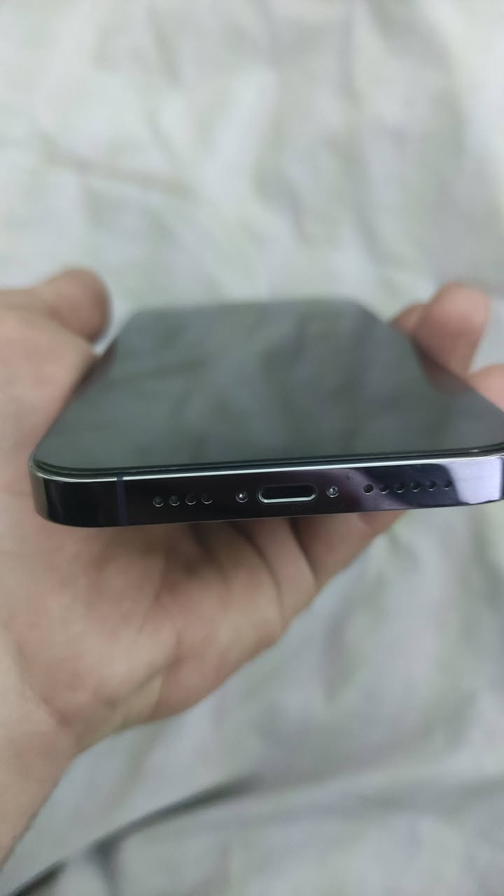 14 برو ماكس
شرق اوسط
ذاكرة ٢٥٦ ،بطارية ٨٩
نظافة 100% بدون زلغ ،بدون شخطة
مكفول كفالة شرط الفحص 
مستعجل على بيعته 
السعر  800 
ملحقات فقط شاحنة،الكارتونة احتركت مني بشغلي
الشراي يتصل ***********
