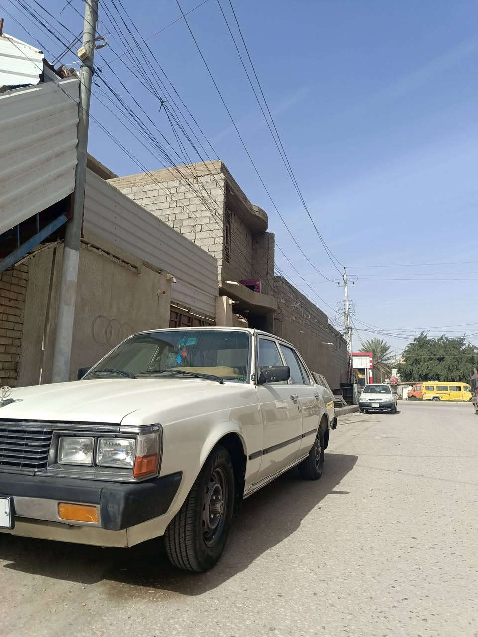 السلام عليكم كرونا للبيع موديل 81
رقم انكليزي نينوى بسمي تحويل ثاني يوم 
سياره جاهزه ما بيه نقص كير ومحرك مكفول
فقط التبريد نقصه غاز سعره 40 وبيه مجال 
مكاني كربلاء للاتصال ***********
