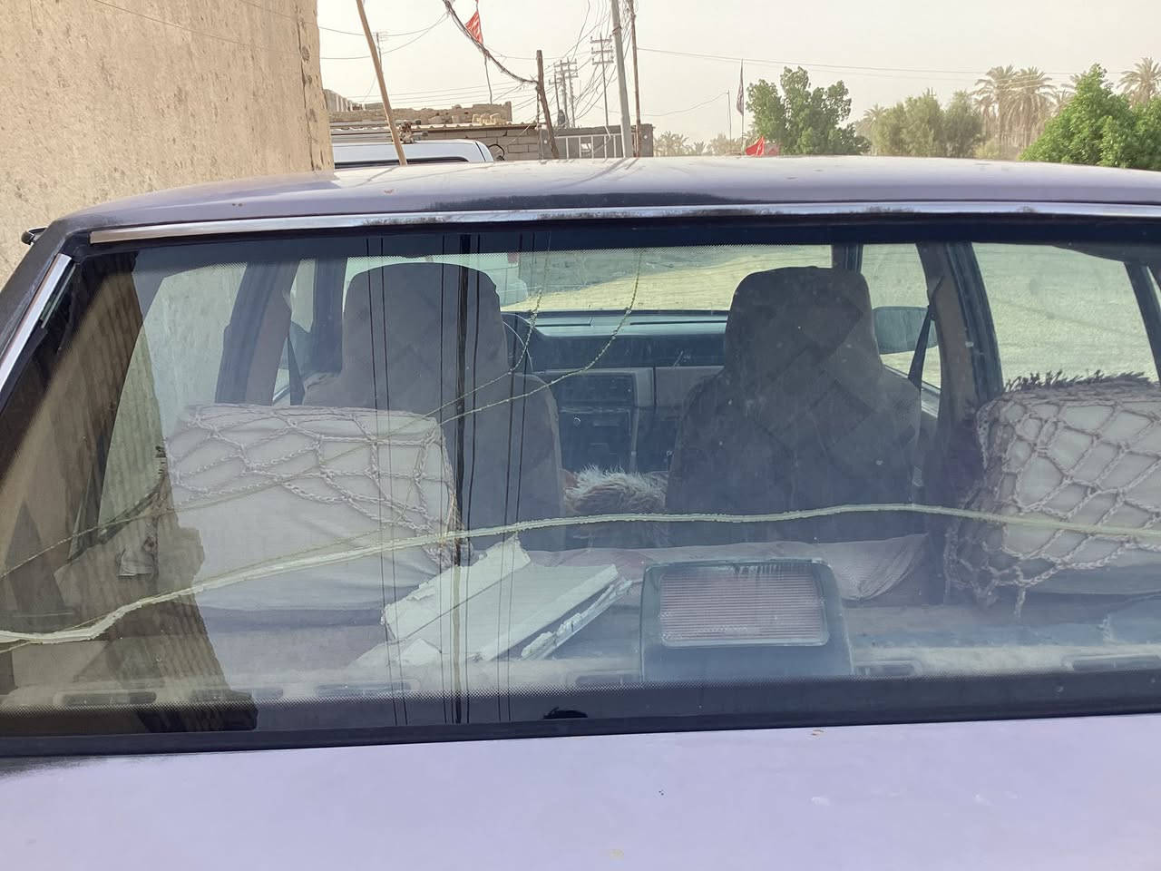 السلام عليكم فالفو موديل 91مكينه وكير أبلاد مكينه بيه تنقيص قليل كير جديد توني شاده كهربائيات كله شغاله تبريد شرط بي ليك بس غاز عوزه أريد اراوس بي واي دي أريد سياره نضيفه حتلو أنطي فرق ماكو مشكله


**إذا كنت صاحب هذا الإعلان وتريد حذفه لأي سبب، رجاءا أرسل رسالة إلى الدعم الفني**