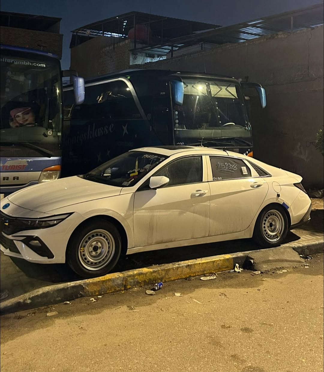 النتره 2025 تجميع صين ماشيه 23 الف فول مواصفات السياره بيها چاملق خلفي بارد ومكانين بارد كد شبر كفاله من الصبغ 
***********
السعر:145 بيها مجال قليل
