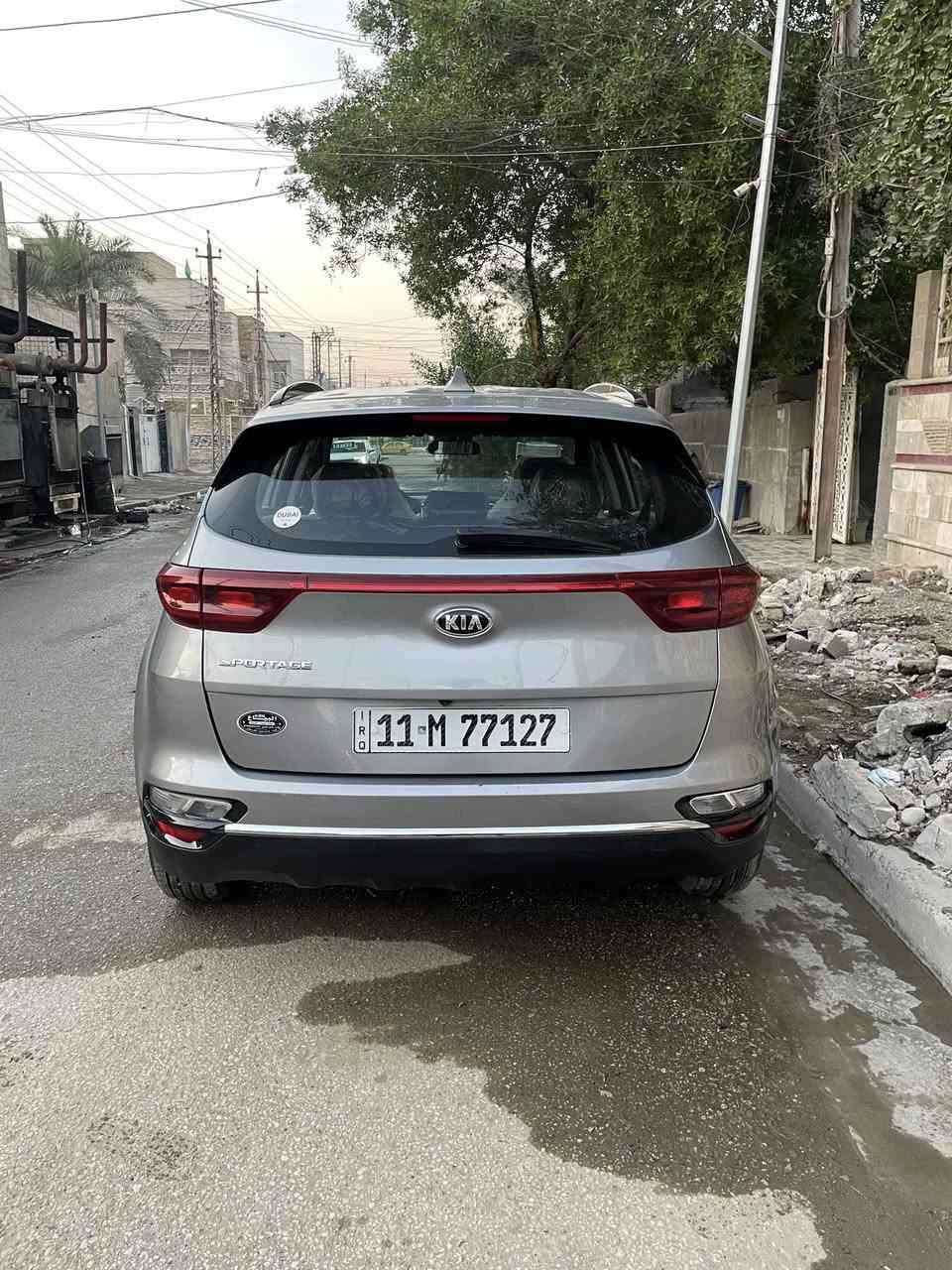 السلام عليكم كيا سبورتج 2021 وارد
ماشيه 71 سيارة جدن نضيفه
تخم تايرات وصدر جديد 
مكينه 2400
السونار مرافق بل منشور
السعر 172 وبيها مجال بسيط
مكاني بغداد رقم ***********
