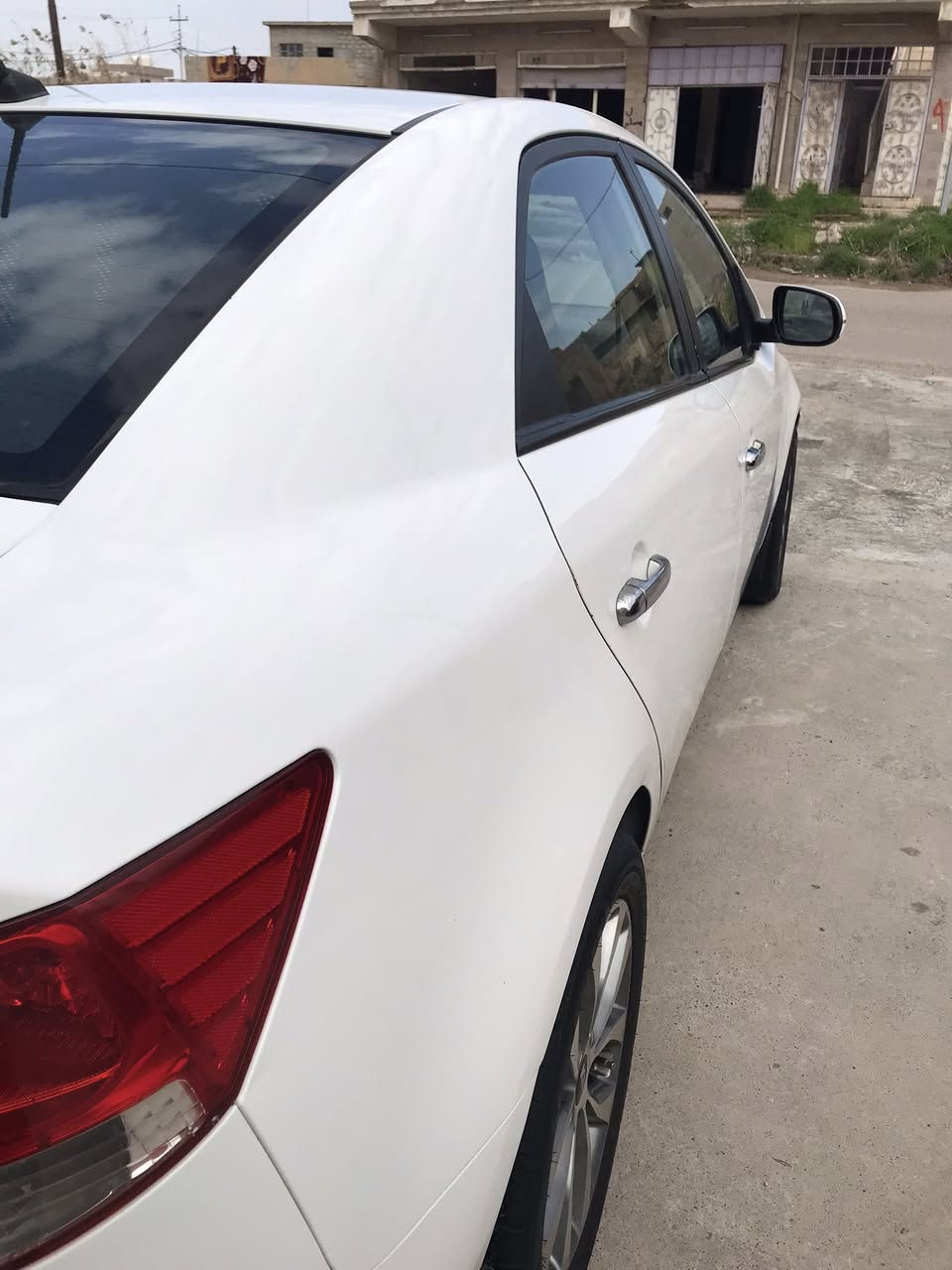 السلام عليكم سيراتو موديل2011 خليجي رقم دهوك 
محرك بيه صرف 
ماشية 127 الف فقط

السعر 96 وبيها مجال تفاصيل السيارة بالسونار ***********
مكان السياره /الموصل
