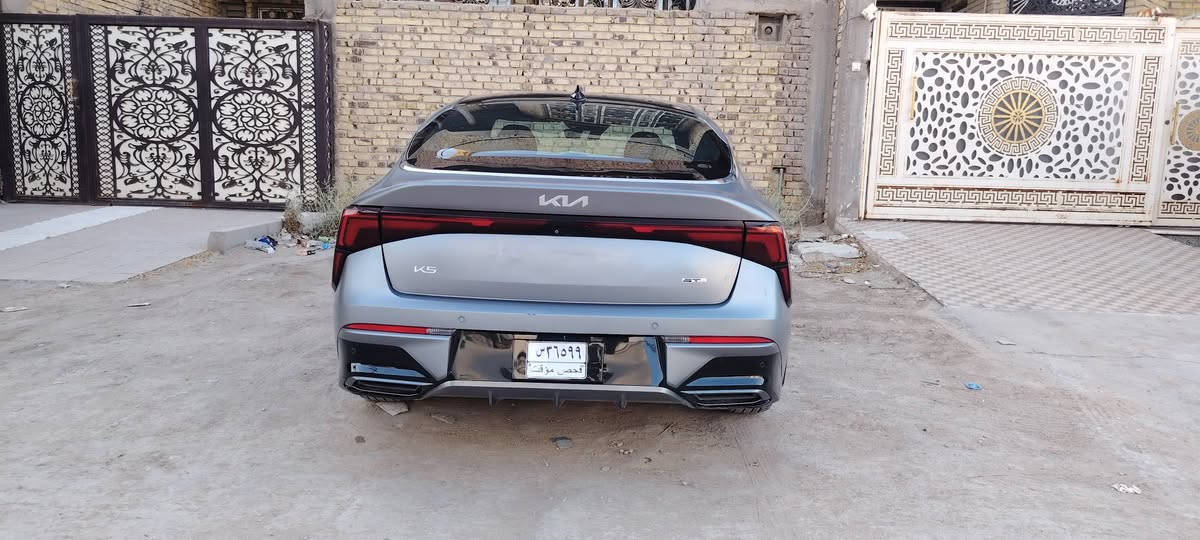 السلام عليكم
K5 2025

( موصفات معروفة) GT Line

حادثها بنيد وجاملغ نفسيتهن مصلحات بدون فتح 
بدون ايرباك. 
بدون دواخل تبديل فقط لايت. 
الدعاميه نفسه مصلحة. 
لون مميز تيتانيوم.
محرك ٢٥٠٠ تنفس طبيعي. 
السعر ٢٠٧ ورقة. 
للاتصال على الرقم ***********
