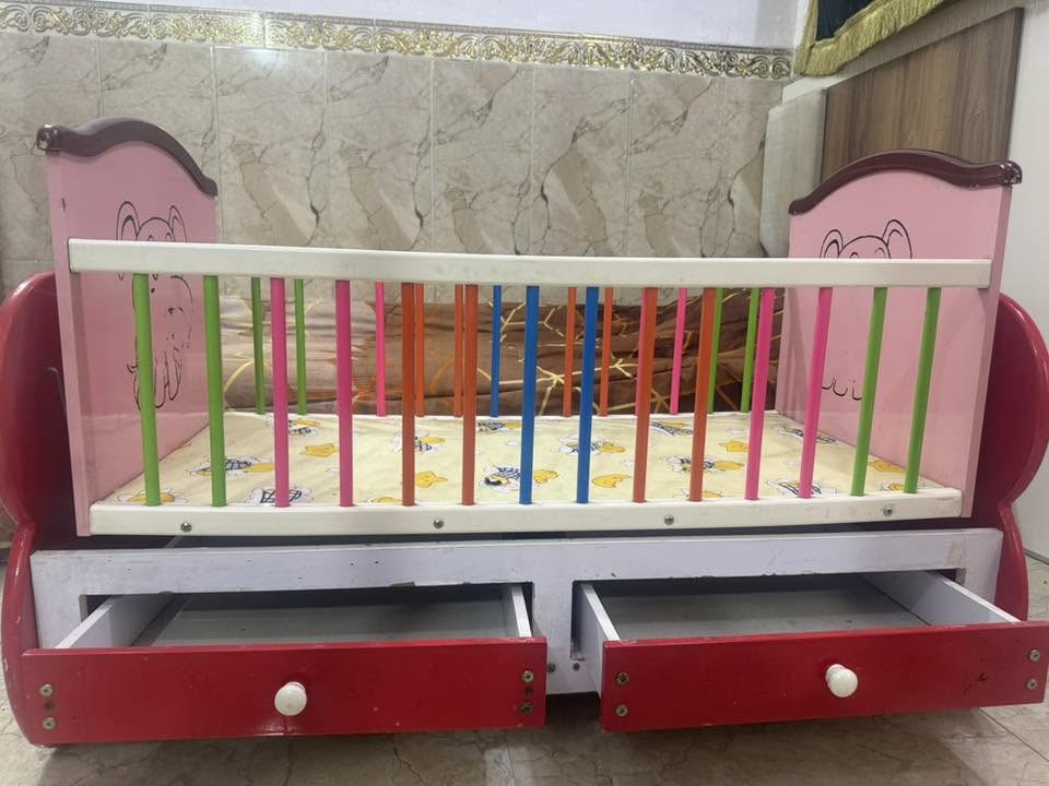 جربايه طفل تكفي لعمر سنتين هزاز
بيها جرارات 2 
السعر 30 الاتصال ع رقم الموبايل 
‭***********‬
