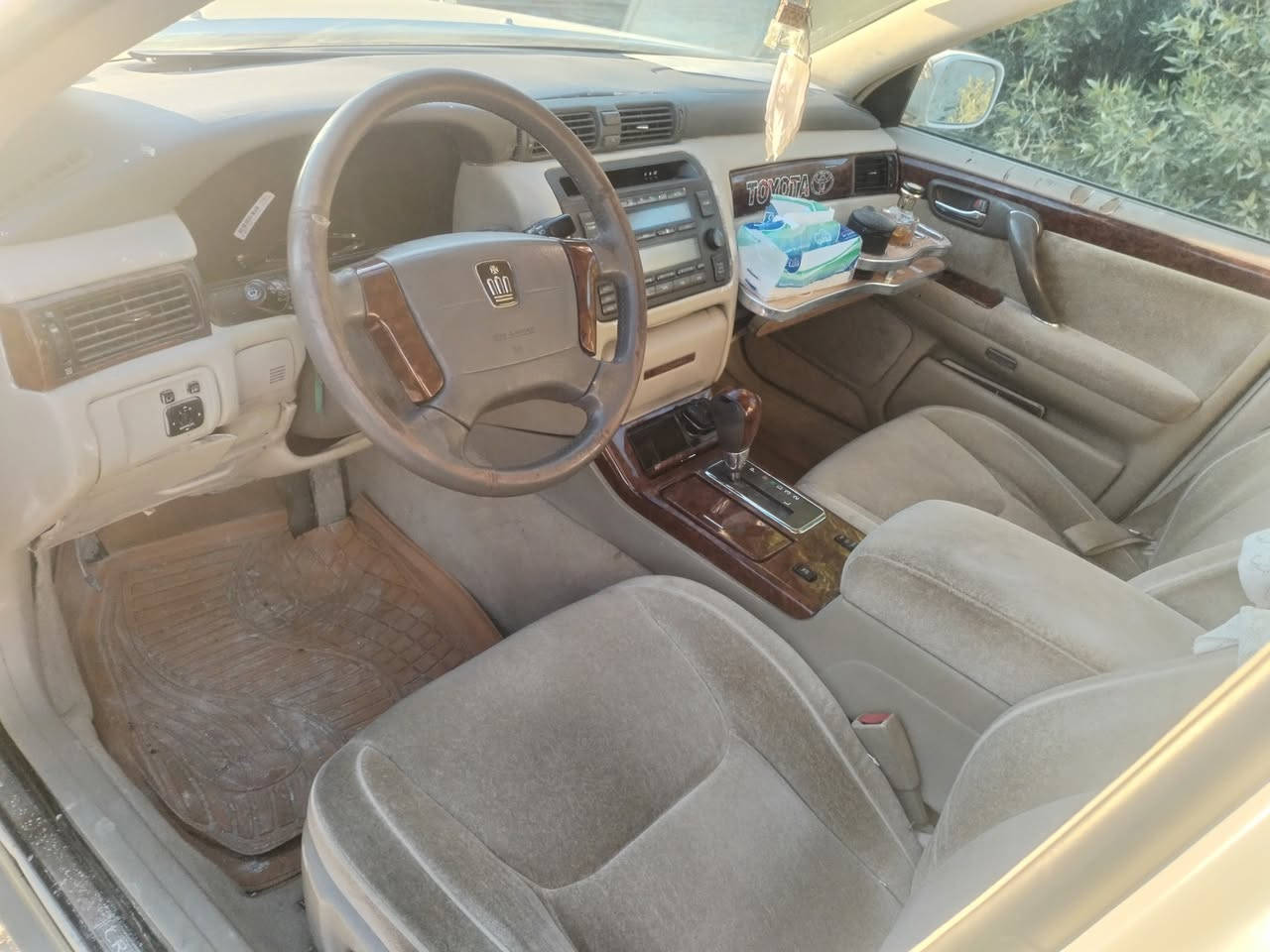 كراون مديل ٢٠٠١ جاهزه السياره مكينه ديفور جديده حداديه جديده كهربائيات كلها شغاله تبريد ثلج رقم انبار انكليزي سنويه ل٣٠ شرط الحاسبه تؤم مكاني نجف غير متواجد على فيس علمن كص قماره وفخذه خلفيه فقط السعر ٤٠ وبيها مجال بصيط كلش رقم الهاتف ***********
