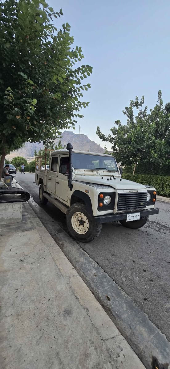 لند روفر موديل ٢٠٠٢ كيرو مكينه بشرت مزايده حكمه تي   هه مي بشرت سعر ٦٥ مجال كيم مكينه كاز رقم تلفون *********** دهوك, العراق
